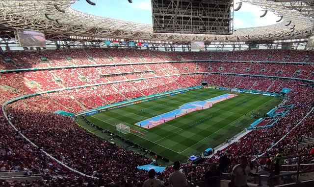 晒晒农村婆家的自建房，总共花了103万，超爱后院的大鱼塘.